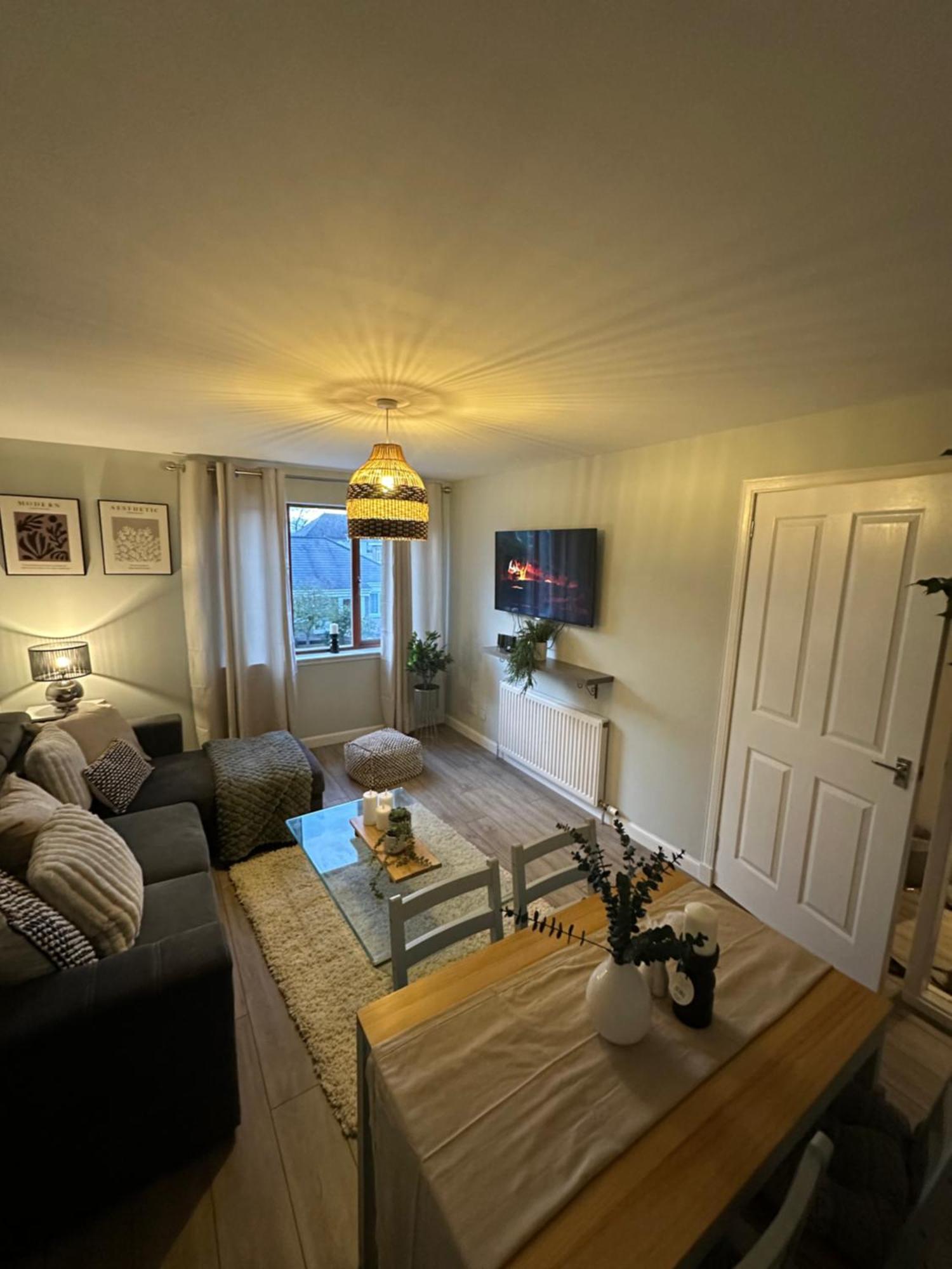 Lovely Modern 2 Bedrom Unit Close To City Center Dalneigh Extérieur photo